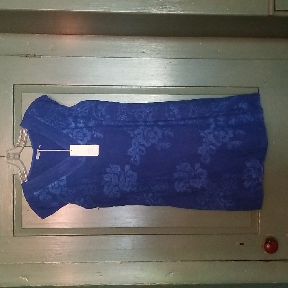 Royal blue linen light weight dress.  Medium. NWT.